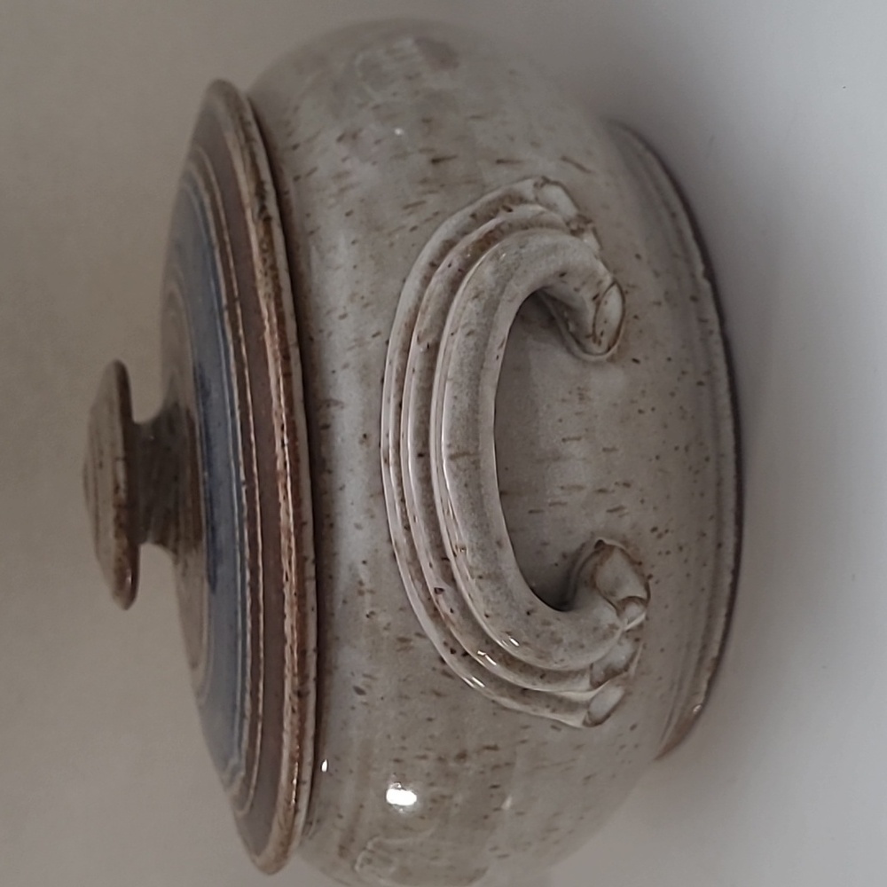 Vintage John Coiner Bean Pot - Picture 6 of 11